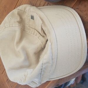 Womens/girls Bundle of 10 hats